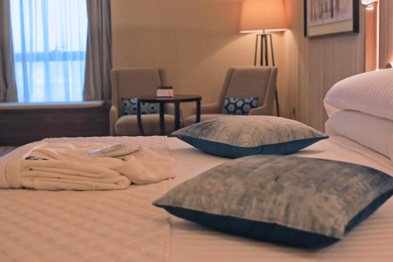 Az Hotels Grand Oran Es Senia Eksteriør billede