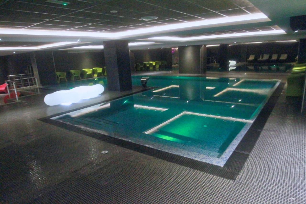 Az Hotels Grand Oran Es Senia Eksteriør billede