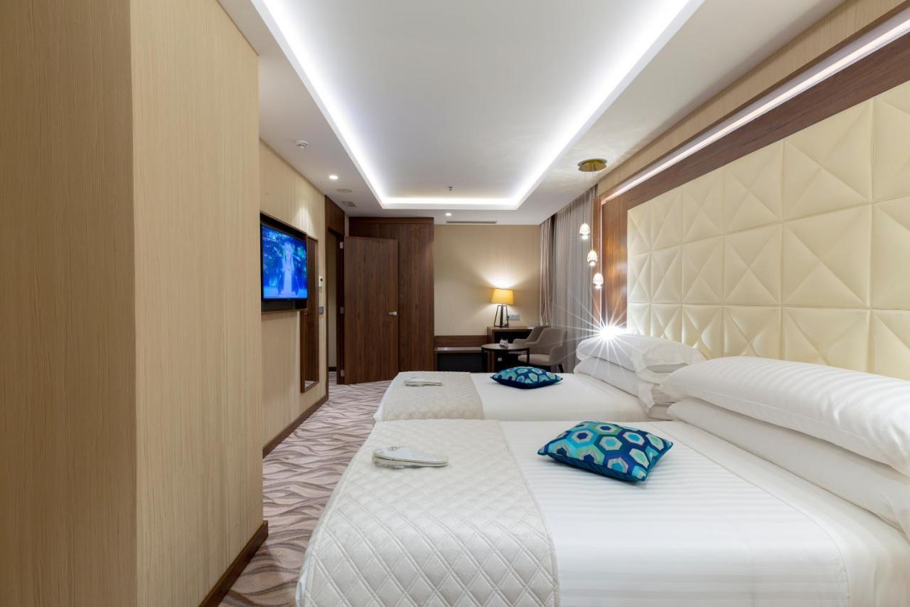 Az Hotels Grand Oran Es Senia Eksteriør billede
