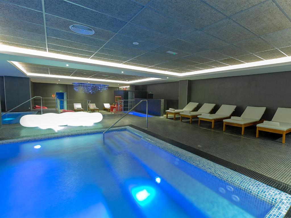 Az Hotels Grand Oran Es Senia Eksteriør billede